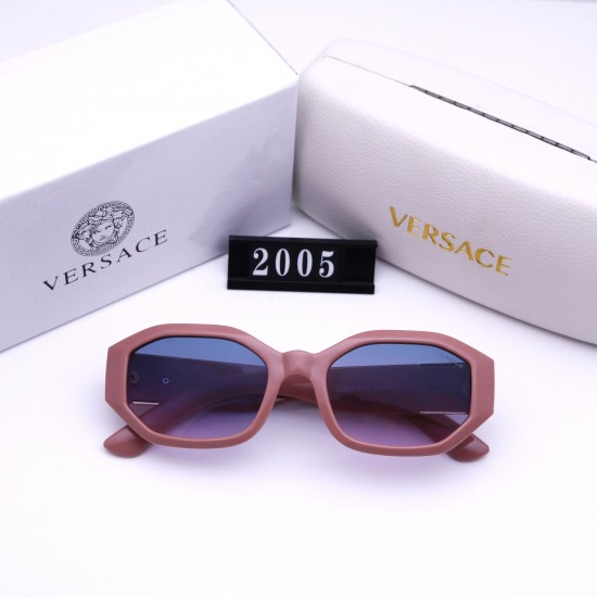 Versace Glasses: High Quality
