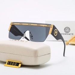 Versace Glasses: High Quality