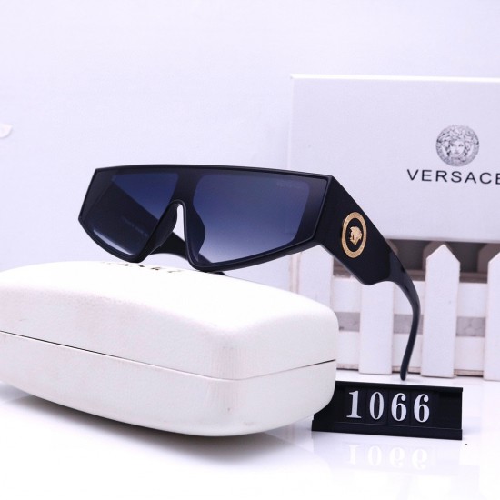 Versace Glasses: Good Quality
