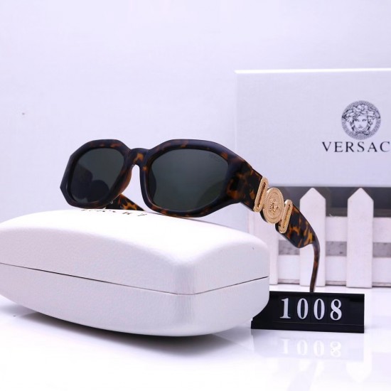 Versace Glasses: Good Quality