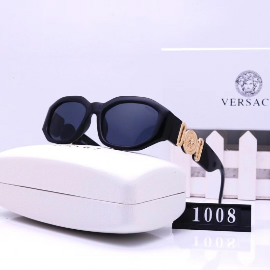 Versace Glasses: Good Quality