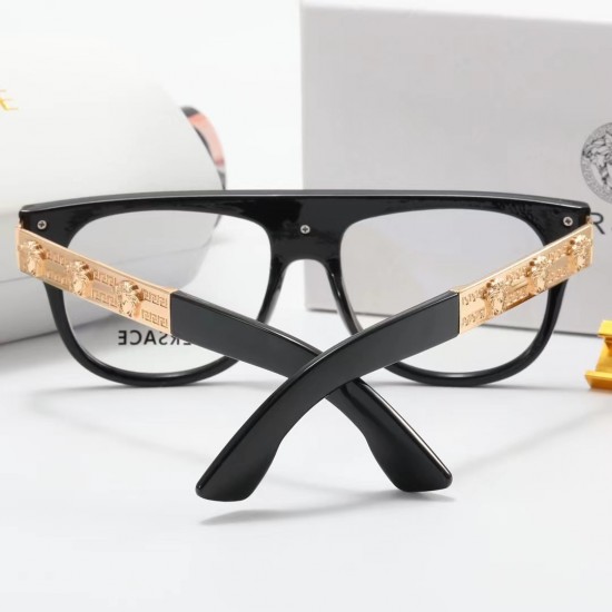 Versace Glasses: High Quality