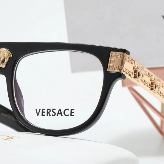 Versace Glasses: High Quality