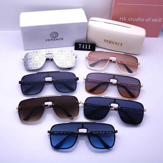 Versace Glasses: High Quality