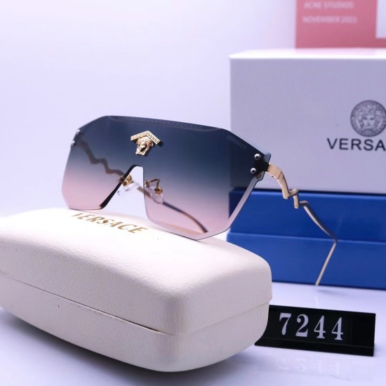 Versace Glasses: High Quality