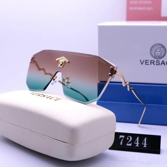 Versace Glasses: High Quality
