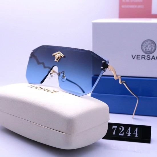 Versace Glasses: High Quality