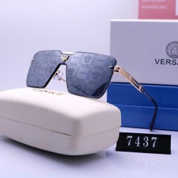 Versace Glasses: High Quality