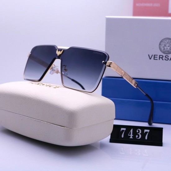 Versace Glasses: High Quality