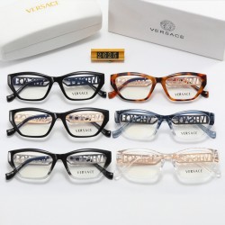 Versace Glasses: High Quality