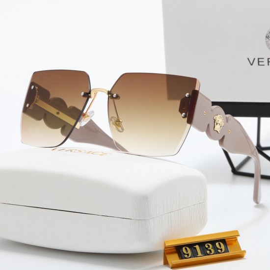 Versace Glasses: High Quality