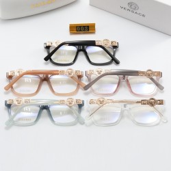 Versace Glasses: High Quality