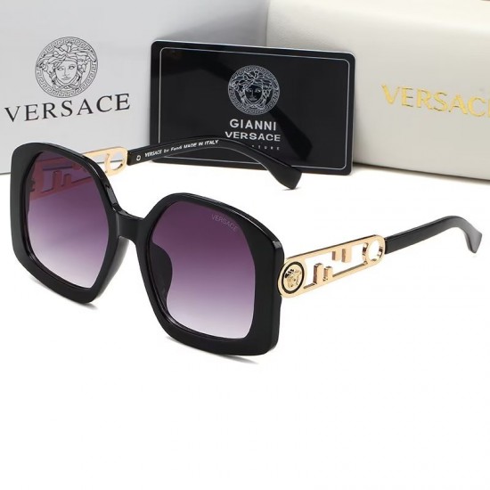 Versace Glasses: High Quality