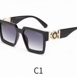 Versace Glasses: High Quality
