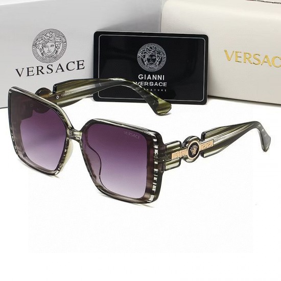 Versace Glasses: High Quality