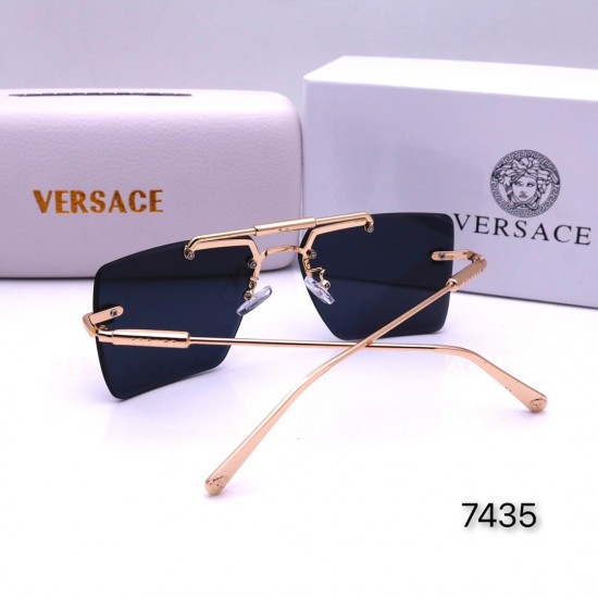 Versace Glasses: High Quality