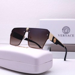 Versace Glasses: Good Quality