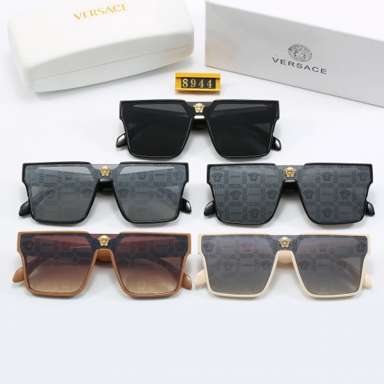 Versace Glasses: High Quality