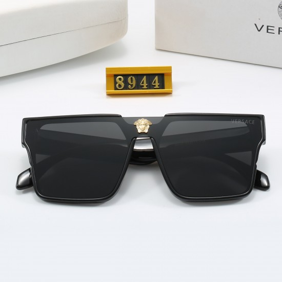 Versace Glasses: High Quality