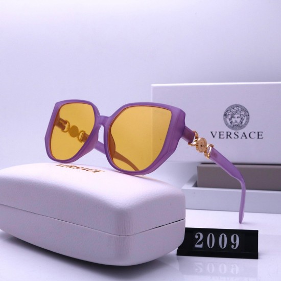 Versace Glasses: High Quality