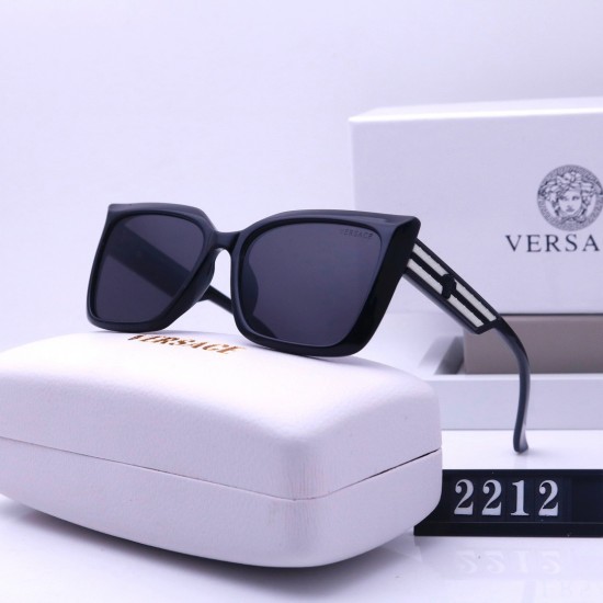 Versace Glasses: High Quality