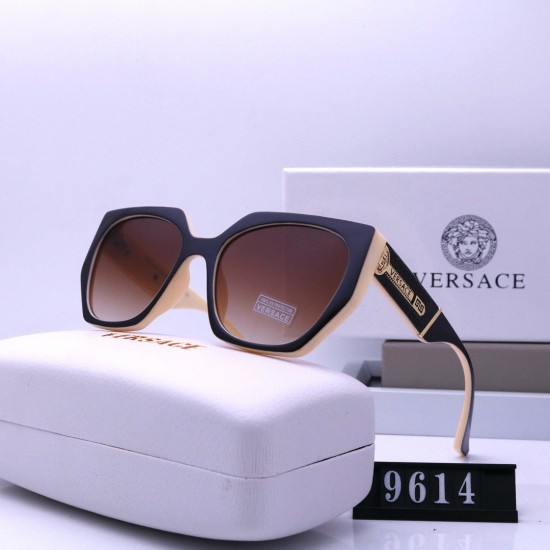 Versace Glasses: High Quality