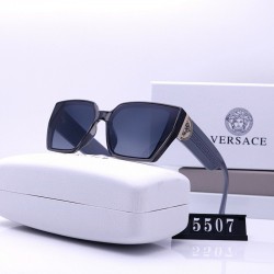 Versace Glasses: Good Quality