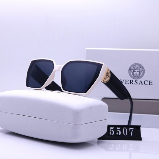 Versace Glasses: Good Quality