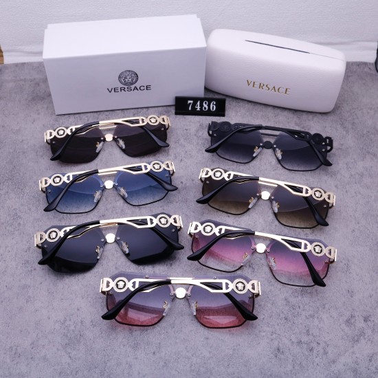 Versace Glasses: High Quality