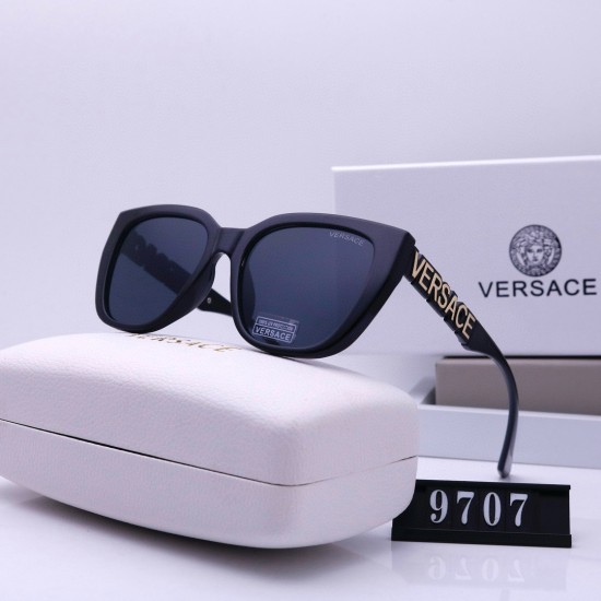 Versace Glasses: High Quality