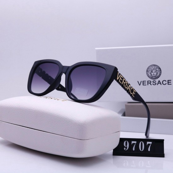 Versace Glasses: High Quality