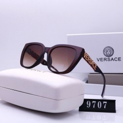 Versace Glasses: High Quality