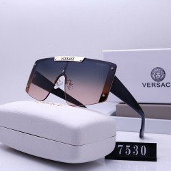 Versace Glasses: High Quality