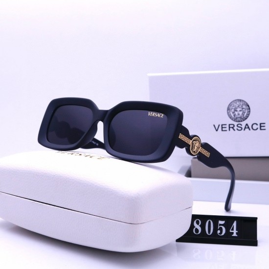 Versace Glasses: High Quality