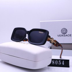Versace Glasses: High Quality