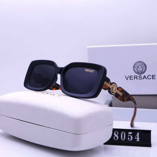 Versace Glasses: High Quality