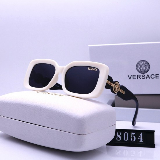 Versace Glasses: High Quality