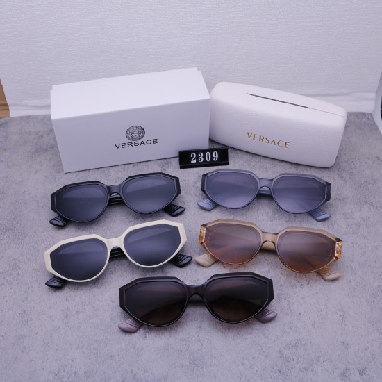 Versace Glasses: Good Quality