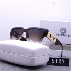 Versace Glasses: High Quality