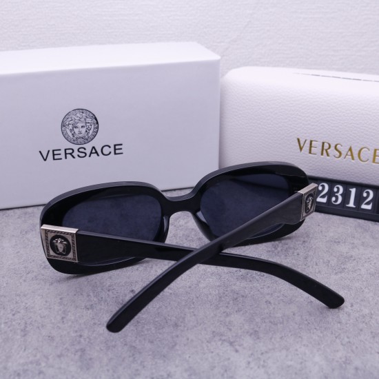 Versace Glasses: High Quality