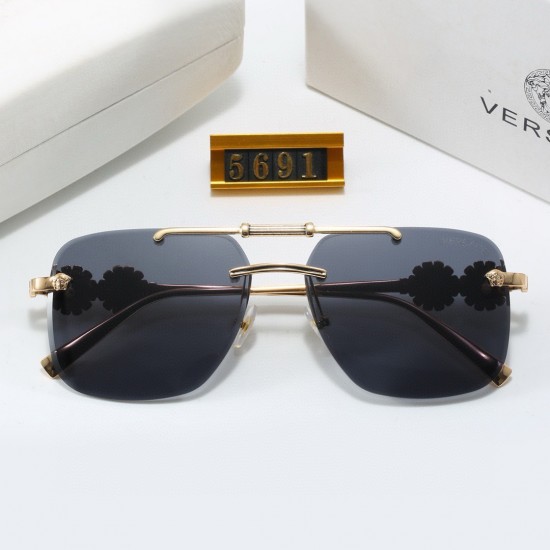 Versace Glasses: High Quality