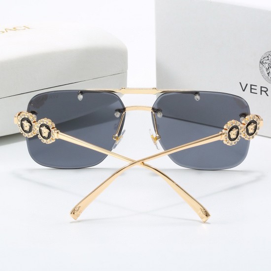 Versace Glasses: High Quality