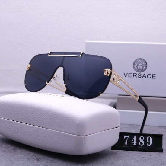 Versace Glasses: High Quality