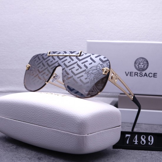 Versace Glasses: High Quality