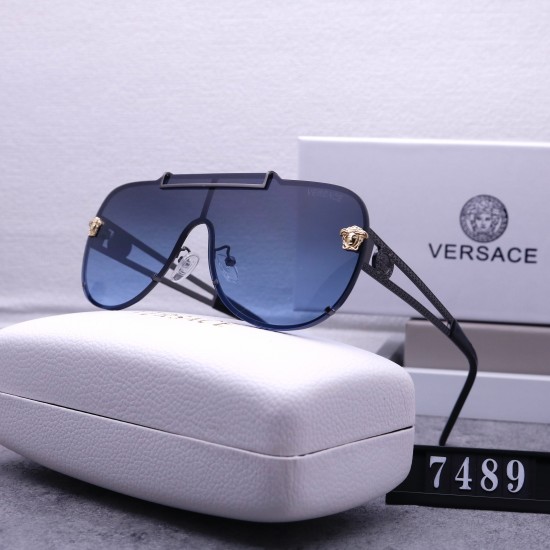 Versace Glasses: High Quality
