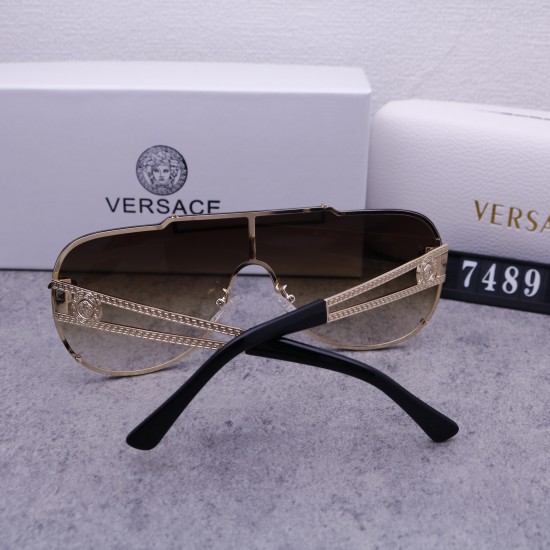 Versace Glasses: High Quality