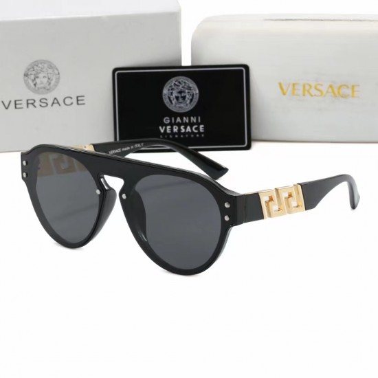 Versace Glasses: High Quality