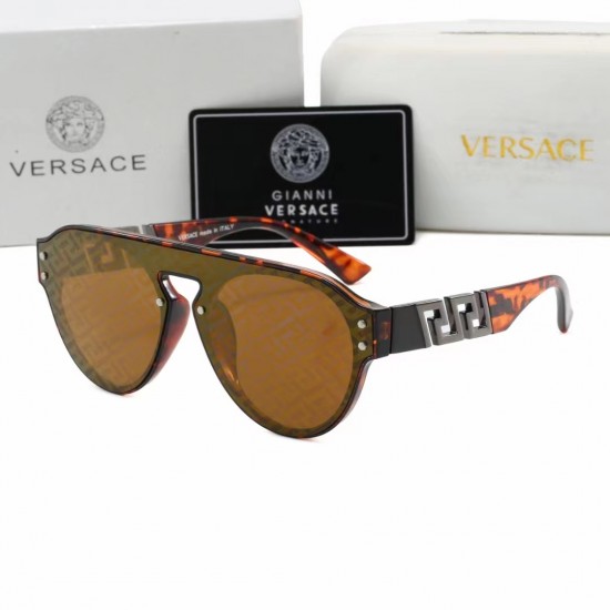 Versace Glasses: High Quality