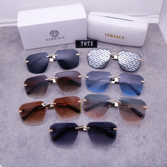 Versace Glasses: High Quality