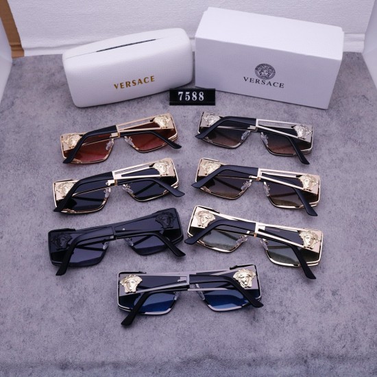 Versace Glasses: High Quality